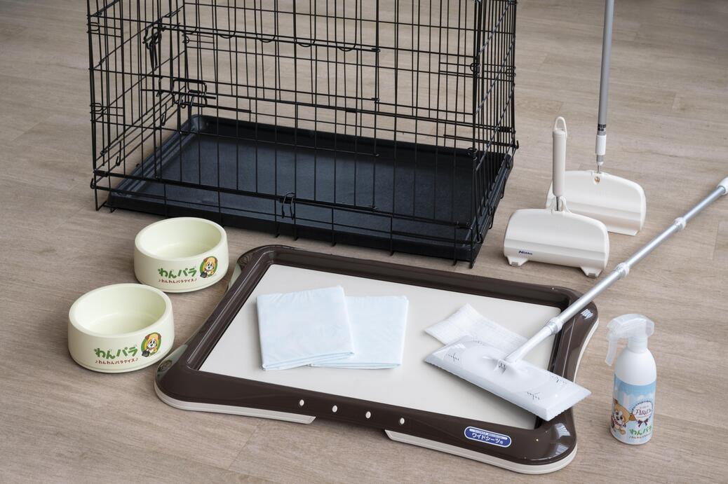 愛犬(ペット)と泊まれるリゾートホテルだからこその充実の愛犬アメニティ。トイレトレー・シート、エチケット袋、粘着ローラー、フローリングモップ、消臭剤、雑巾、ケージ、など